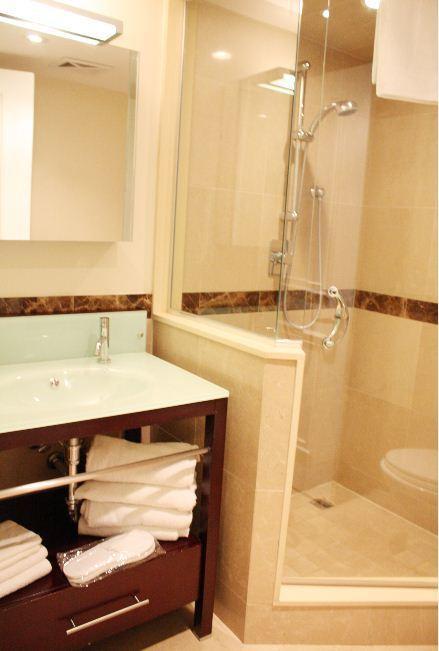 Mary-am Suites - Terraces Of St. Gabriel - Furnished Toronto