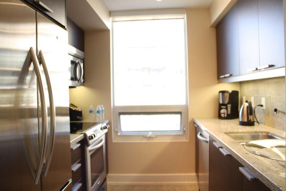 Mary-am Suites - Terraces Of St. Gabriel - Furnished Toronto