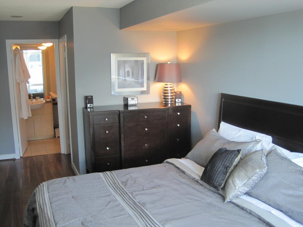 Apartment Skydome Furnished Residences Toronto