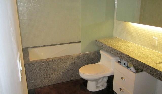Super Awesome King West Furnished Toronto