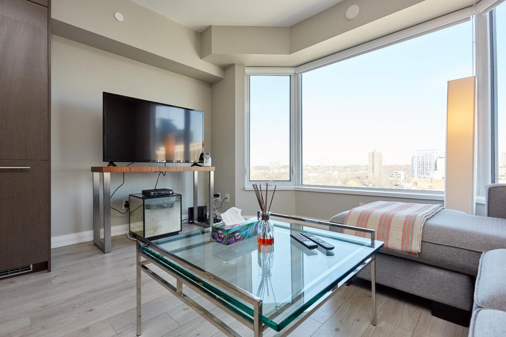 Atlas - Yorkville Furnished *