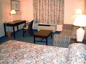 Comfort & Conference Centre Airport