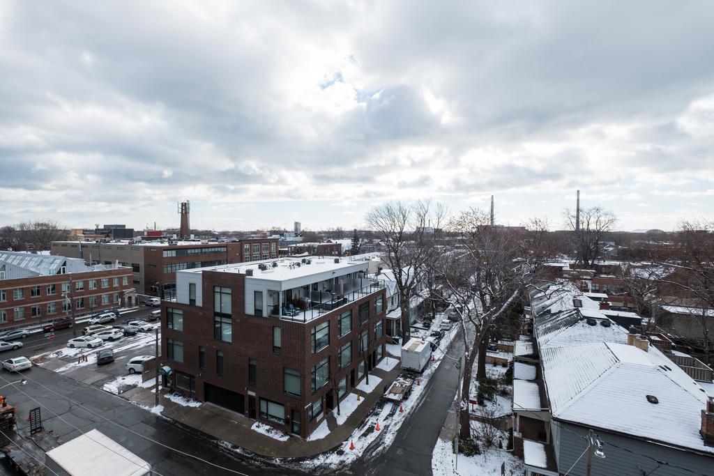Apartment Luxury Leslieville - 2 Bedroom 2 Bath *