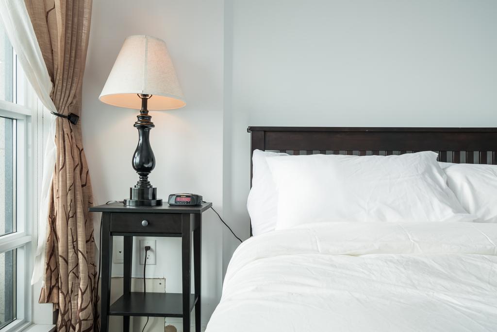 Luxury Leslieville - 2 Bedroom 2 Bath * Toronto