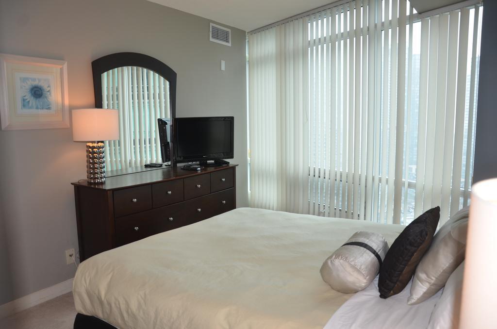 Apartment Skydome Furnished Residences *