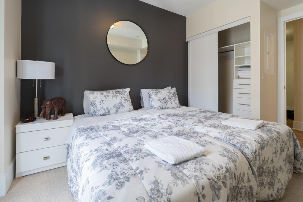 Apartment Applewood - Executive 3 Bdrm *