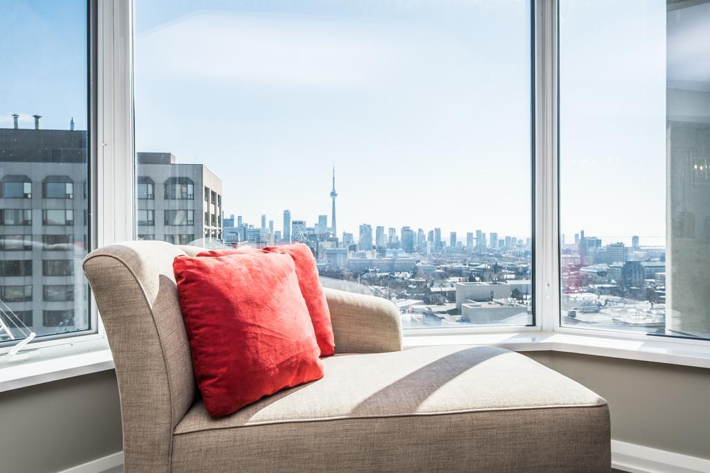 Premium 2bdrm In Yorkville Apartment Toronto