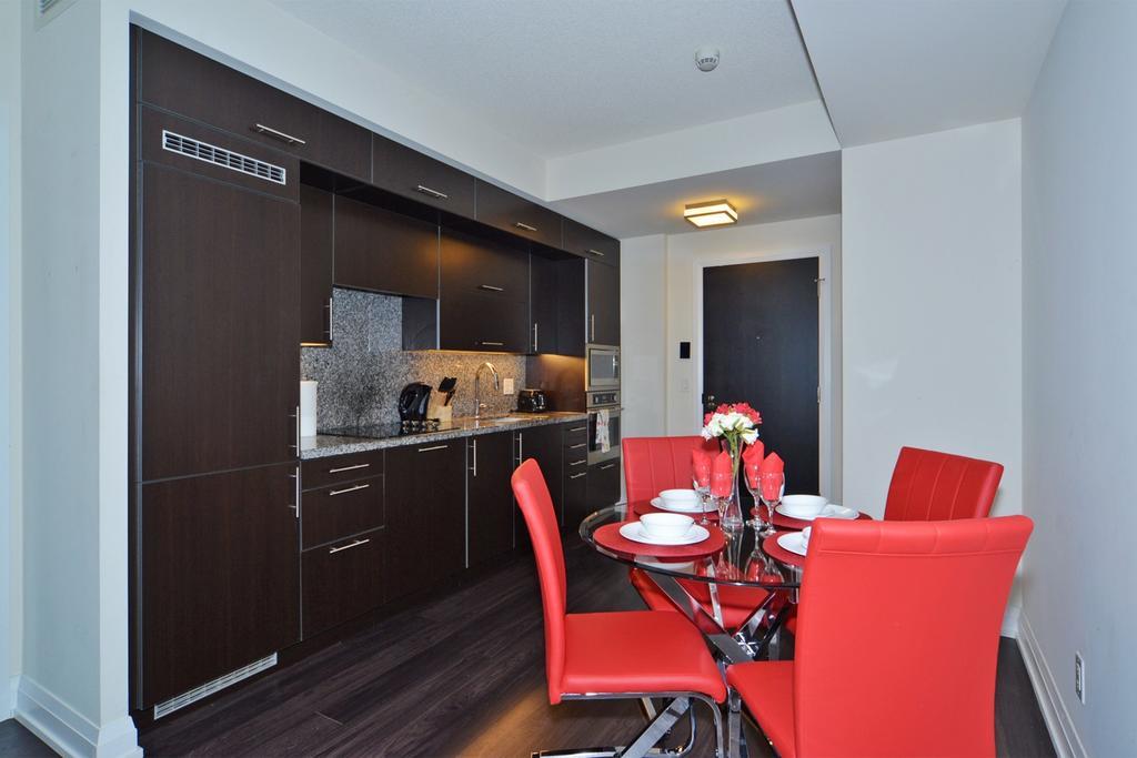 Royal Stays Furnished - Yonge/sheppard Apartment Toronto