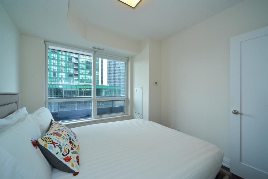Apartment Royal Stays Furnished - Yonge/sheppard