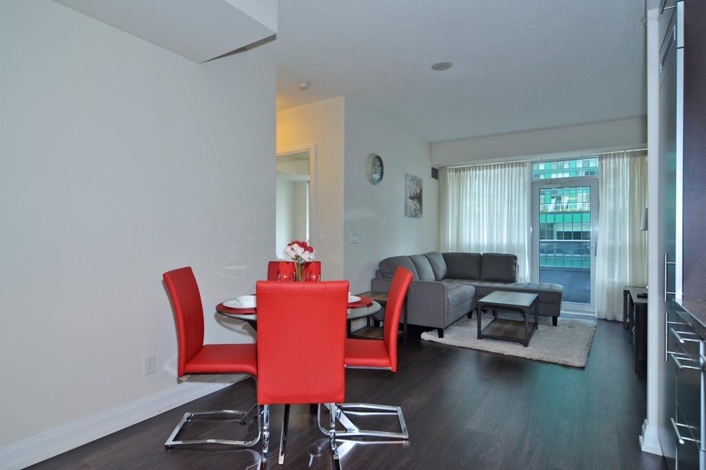 Royal Stays Furnished - Yonge/sheppard Apartment Toronto