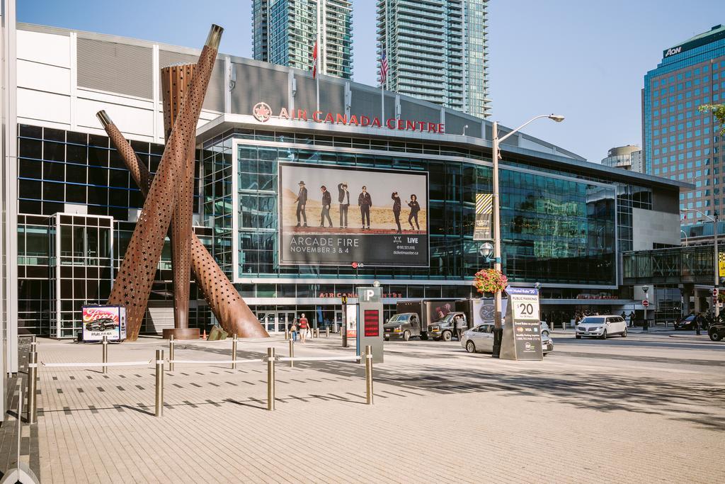 Premium 2bdrm In Yorkville Apartment Toronto