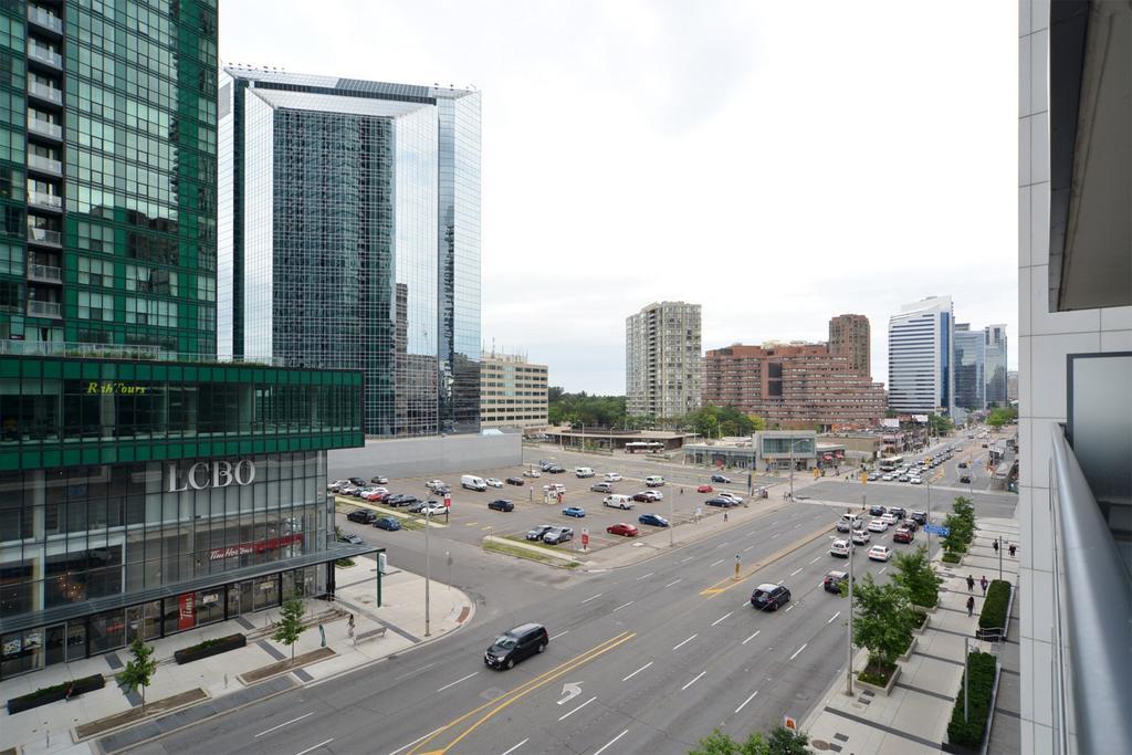 Royal Stays Furnished - Yonge/sheppard Apartment *