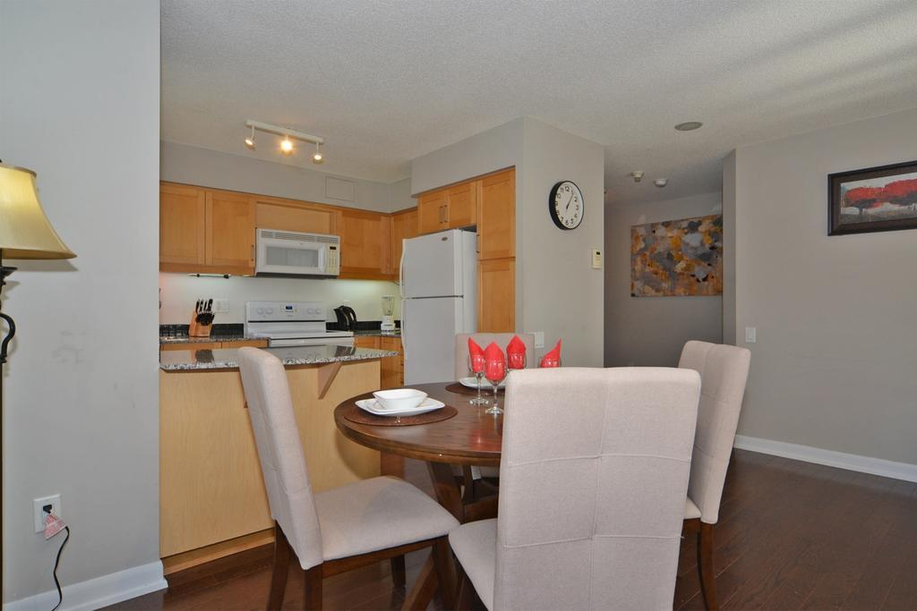 Apartment Royal Stays Furnished - Yonge/sheppard *