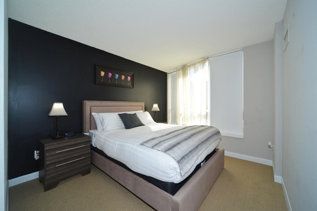 Royal Stays Furnished - Yonge/sheppard * Toronto