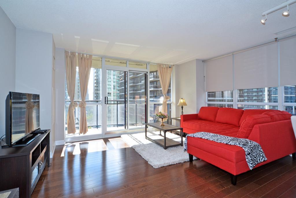 Royal Stays Furnished - Yonge/sheppard Toronto