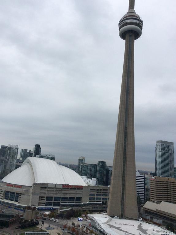 Overlooking Cn Tower, Rogers, Islands