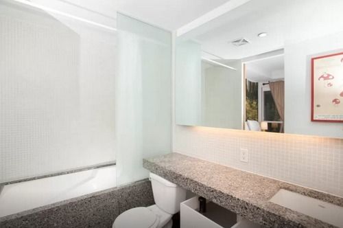 Super Awesome King West Furnished Apartment Toronto