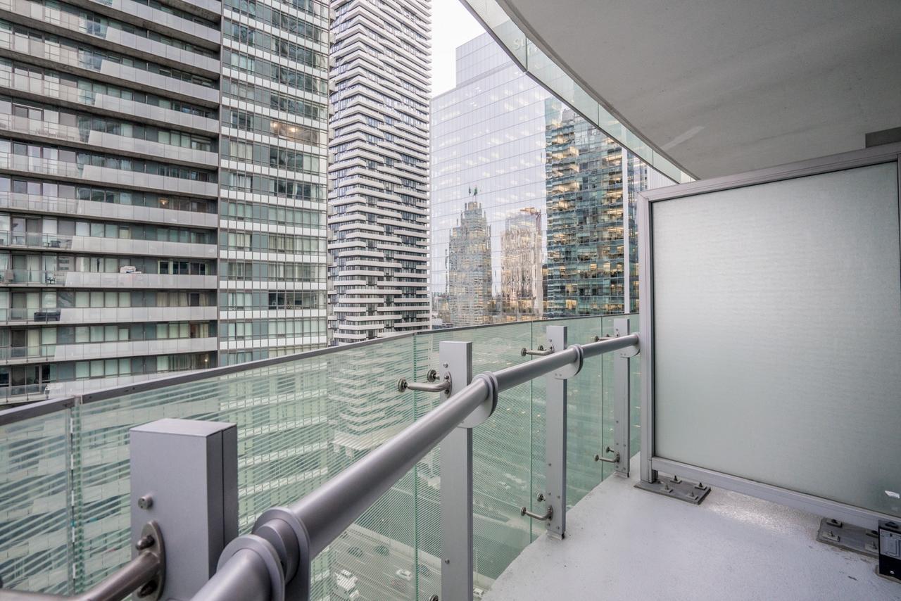 Aaira Apartment Toronto