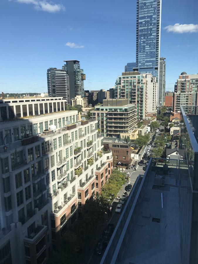 Jet Furnished Suites * Toronto