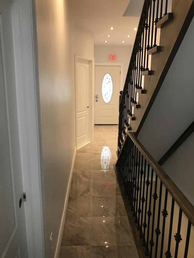 Guest house Sweet Toronto