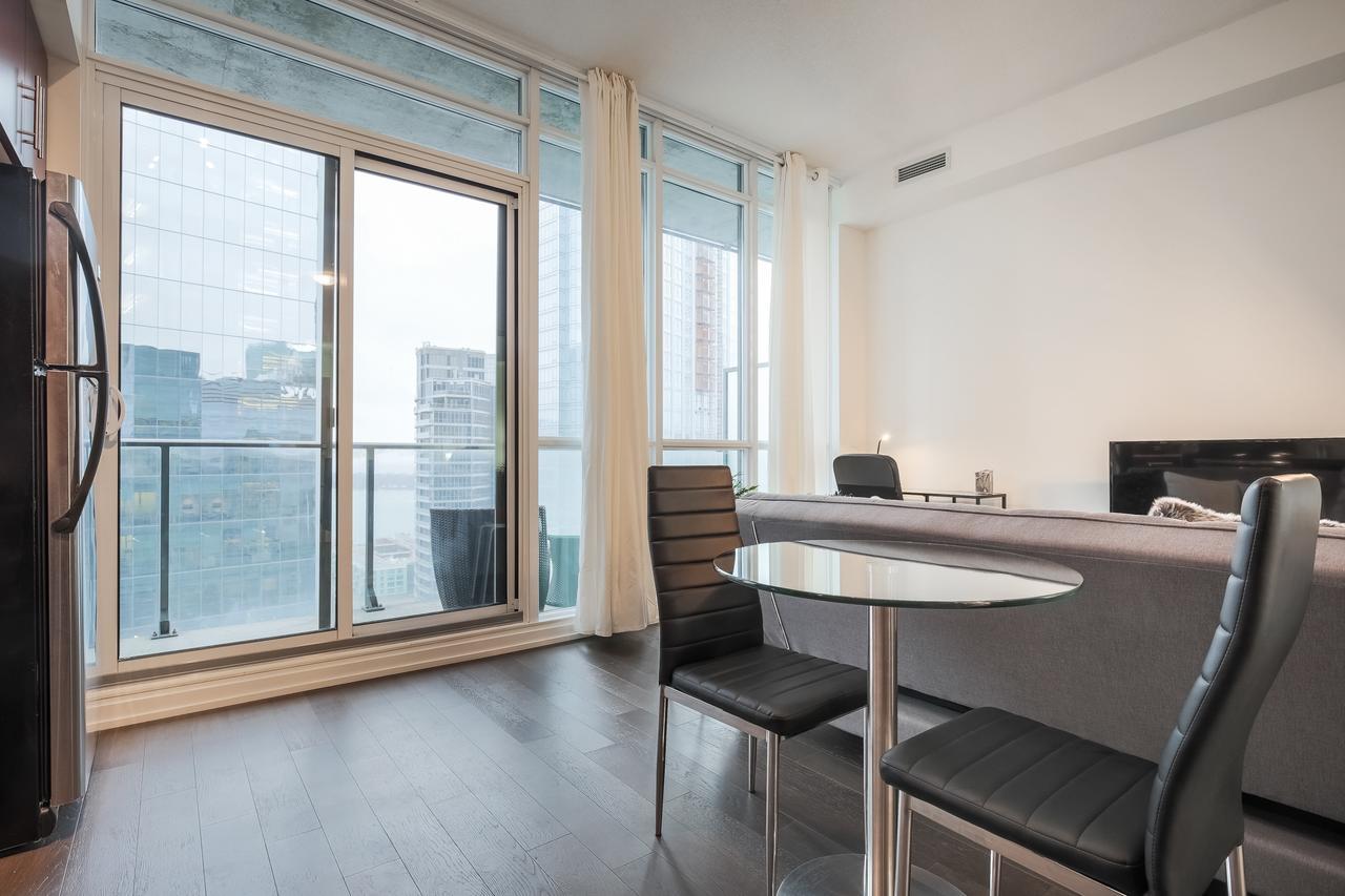 Noel Suites Air Canada Centre Toronto