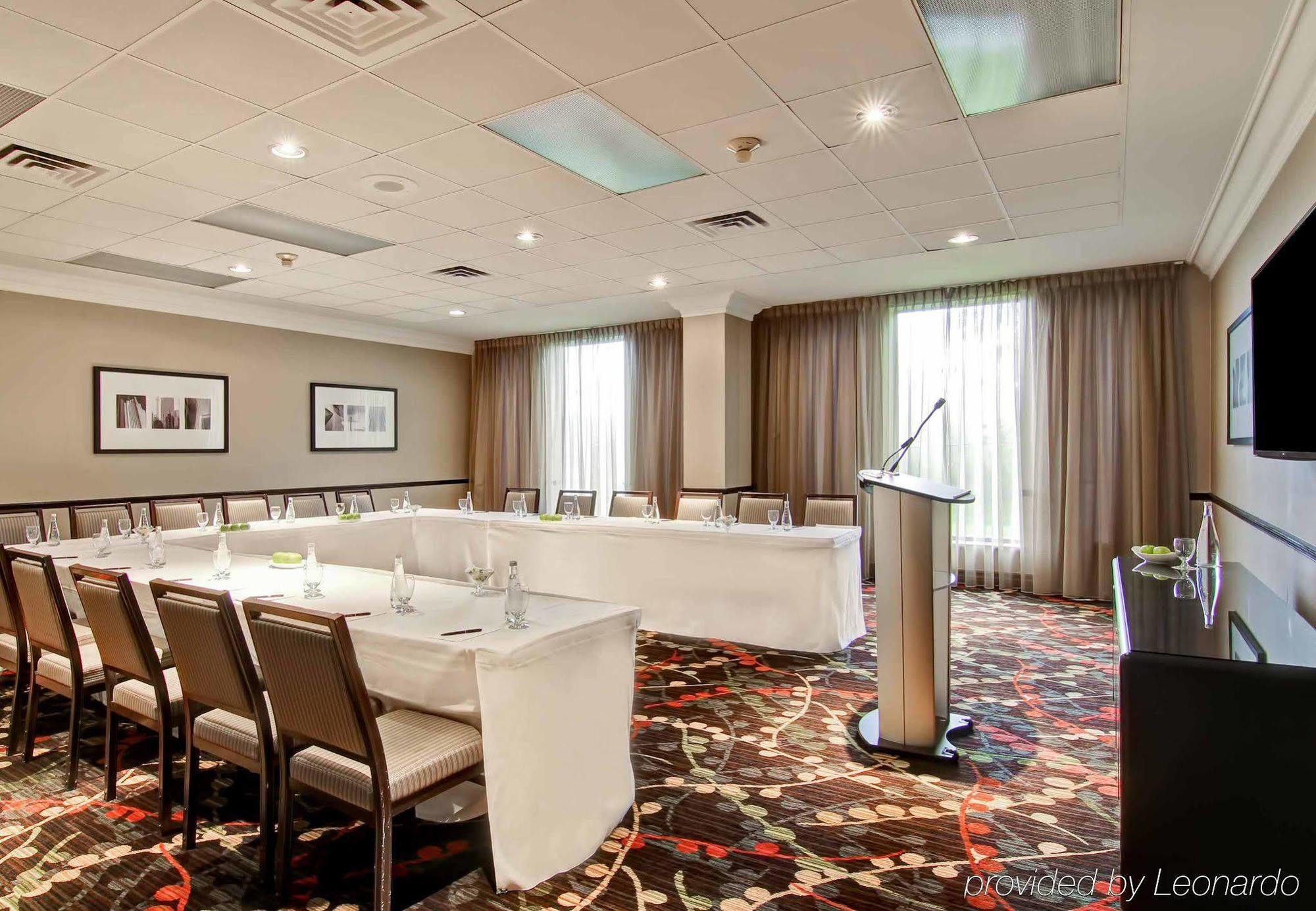 Delta By Marriott East 4*