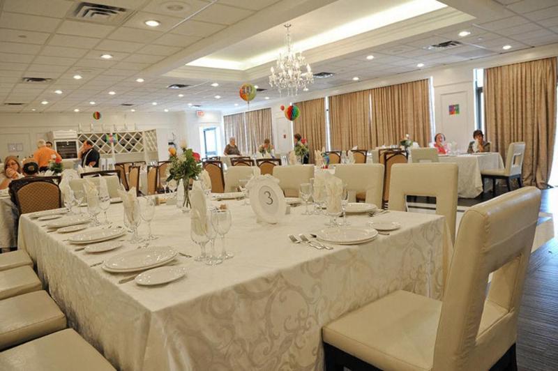 Montecassino & 3* Toronto