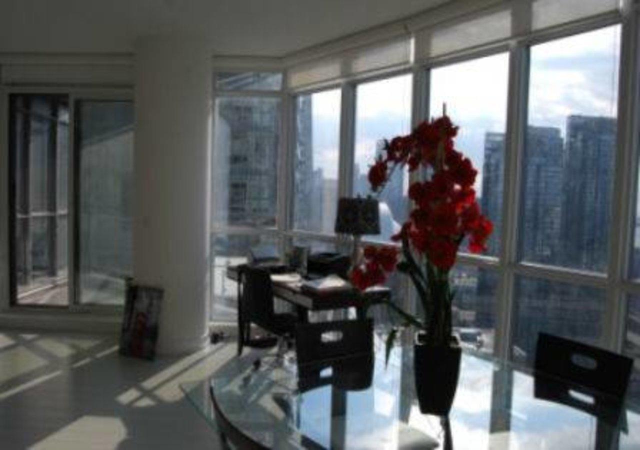 Water Front Luxury