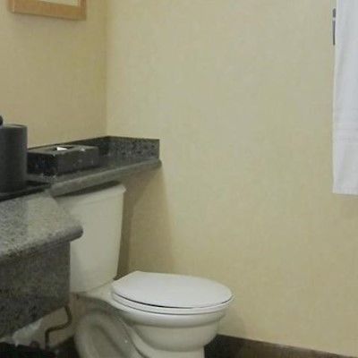 Hotel Doubletree By Hilton Airport, On
