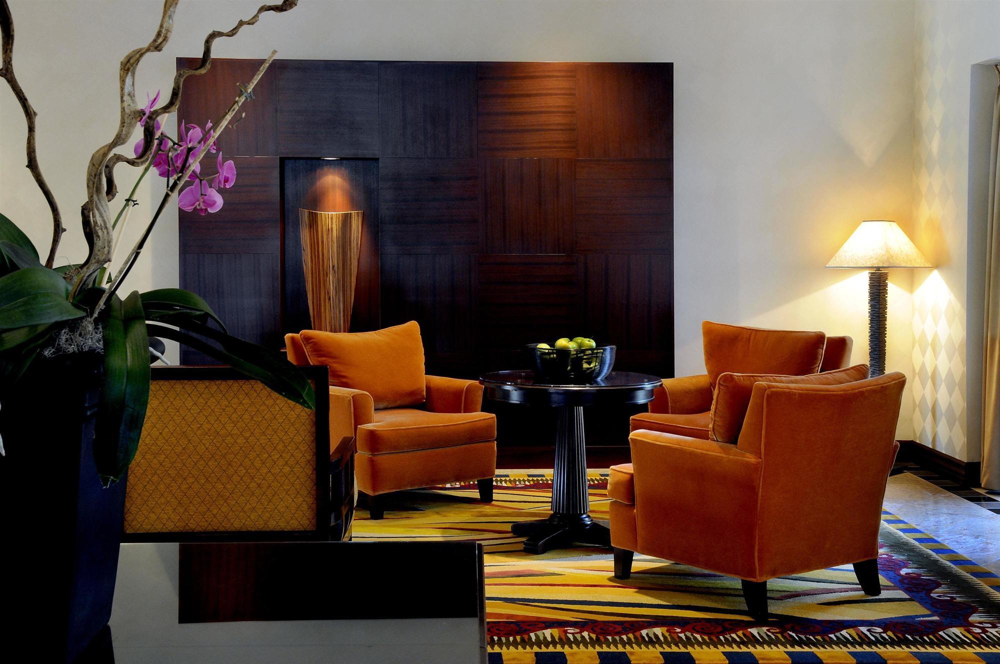Hotel Sheraton Airport & Conference Centre 4*