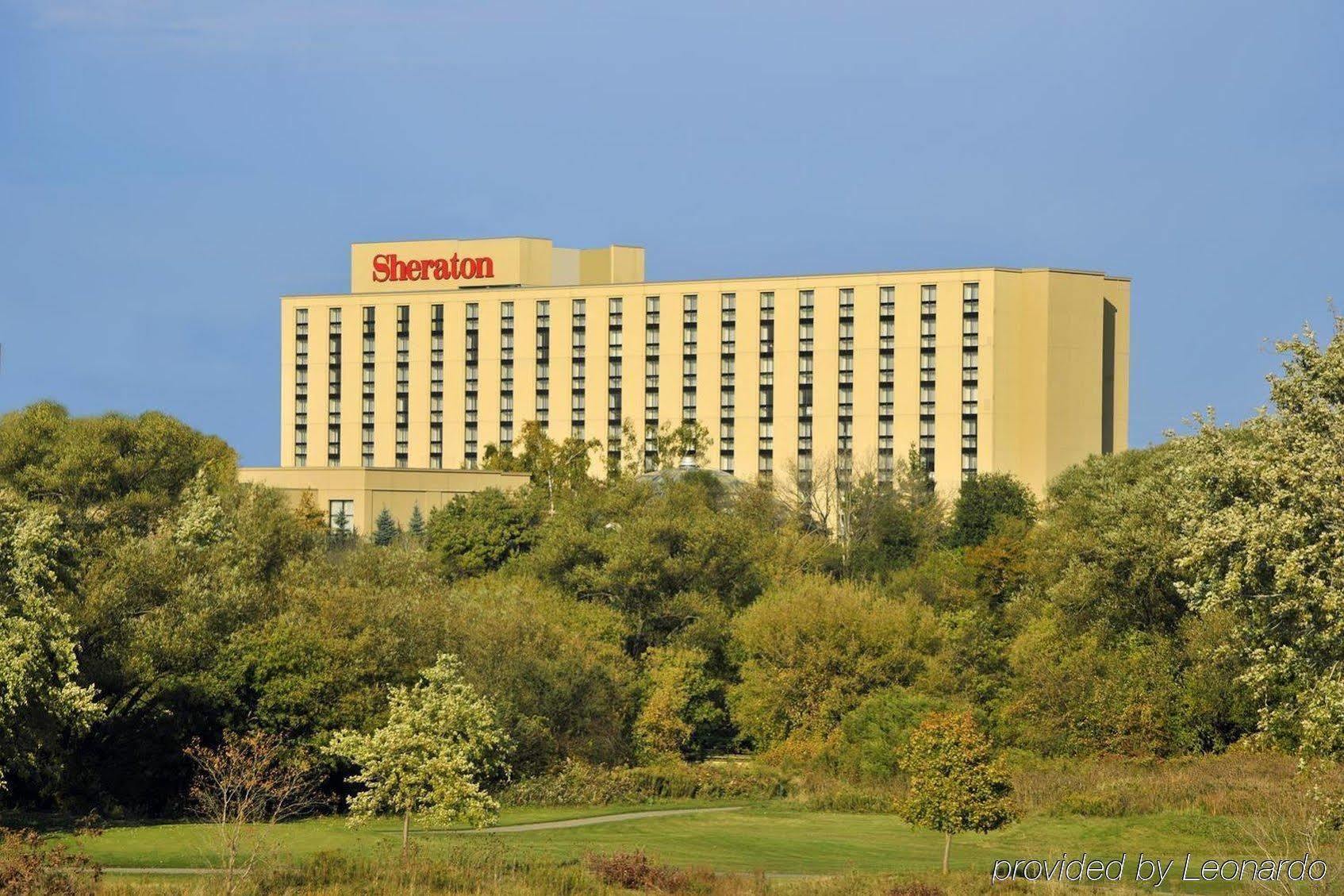Sheraton Airport & Conference Centre 4* Toronto