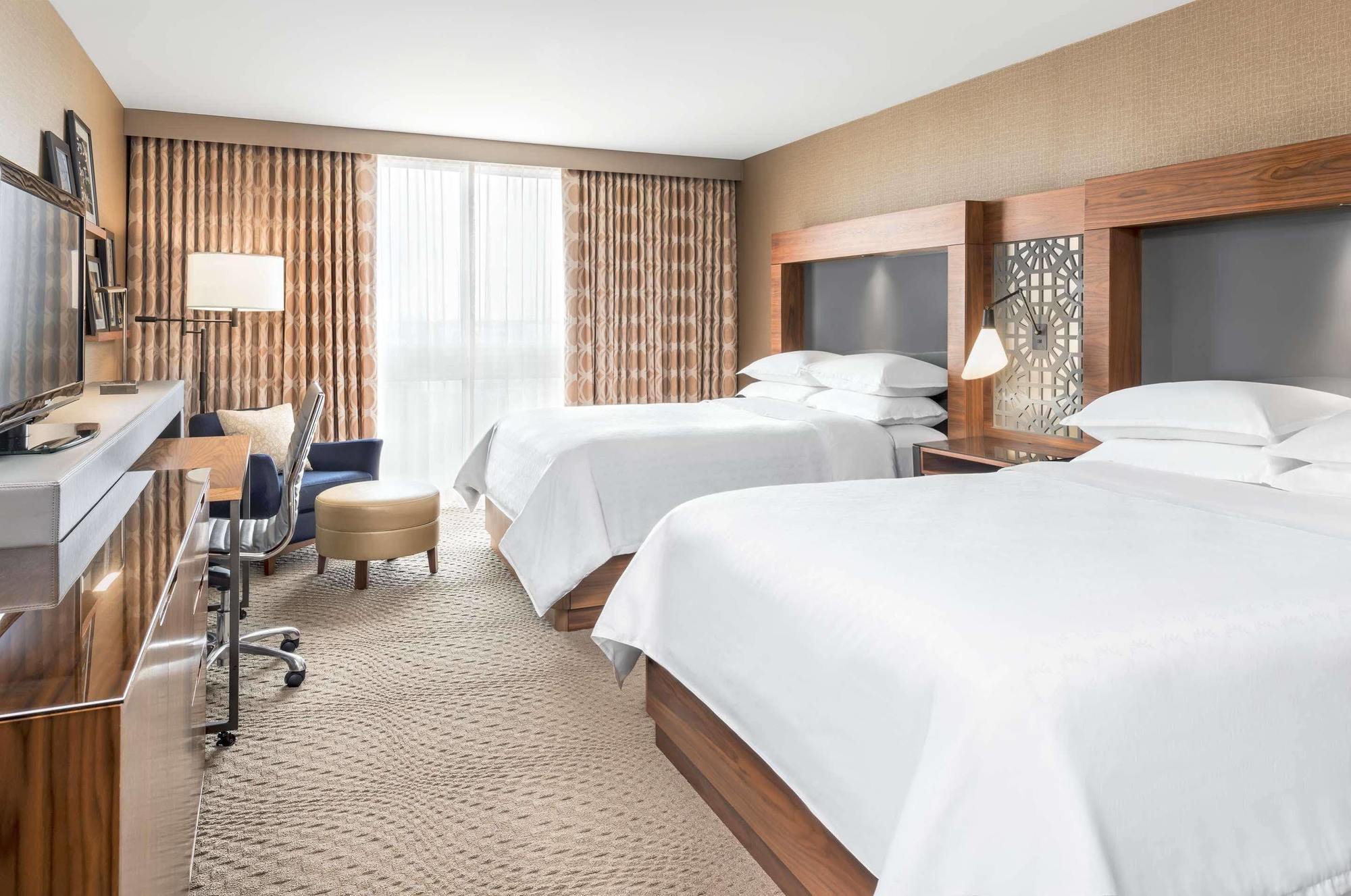Sheraton Airport & Conference Centre Hotel
