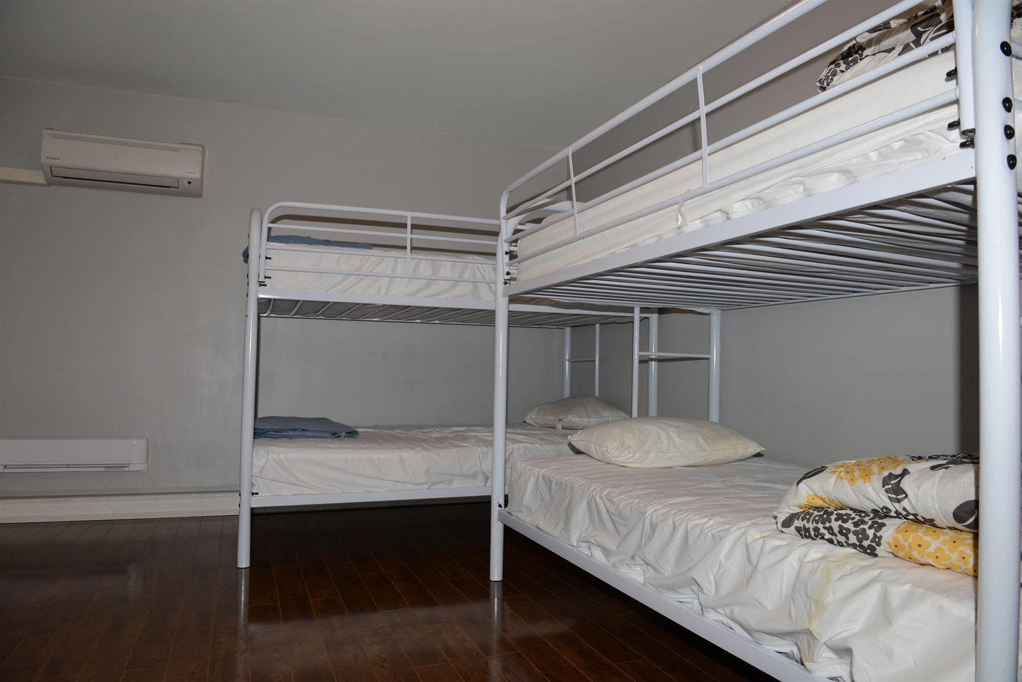 Kensington College Backpackers Hostel