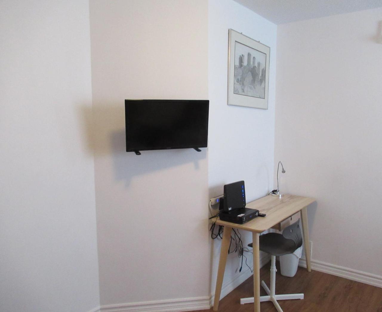 Dovercourt Village Mews Apartment