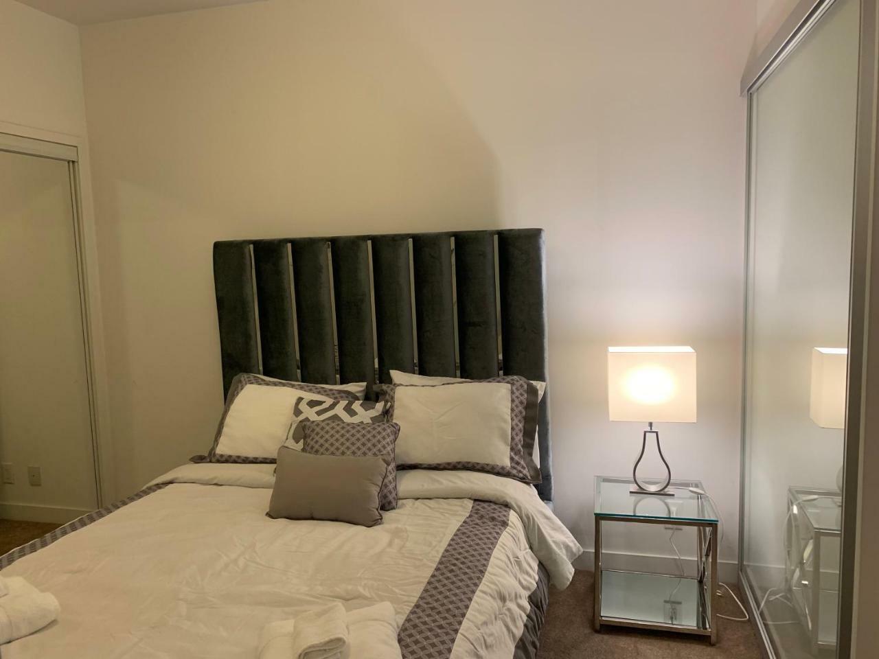Apartment Aaira Toronto