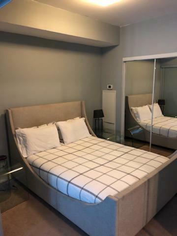 Corporate Ryan Suites York Street * Toronto
