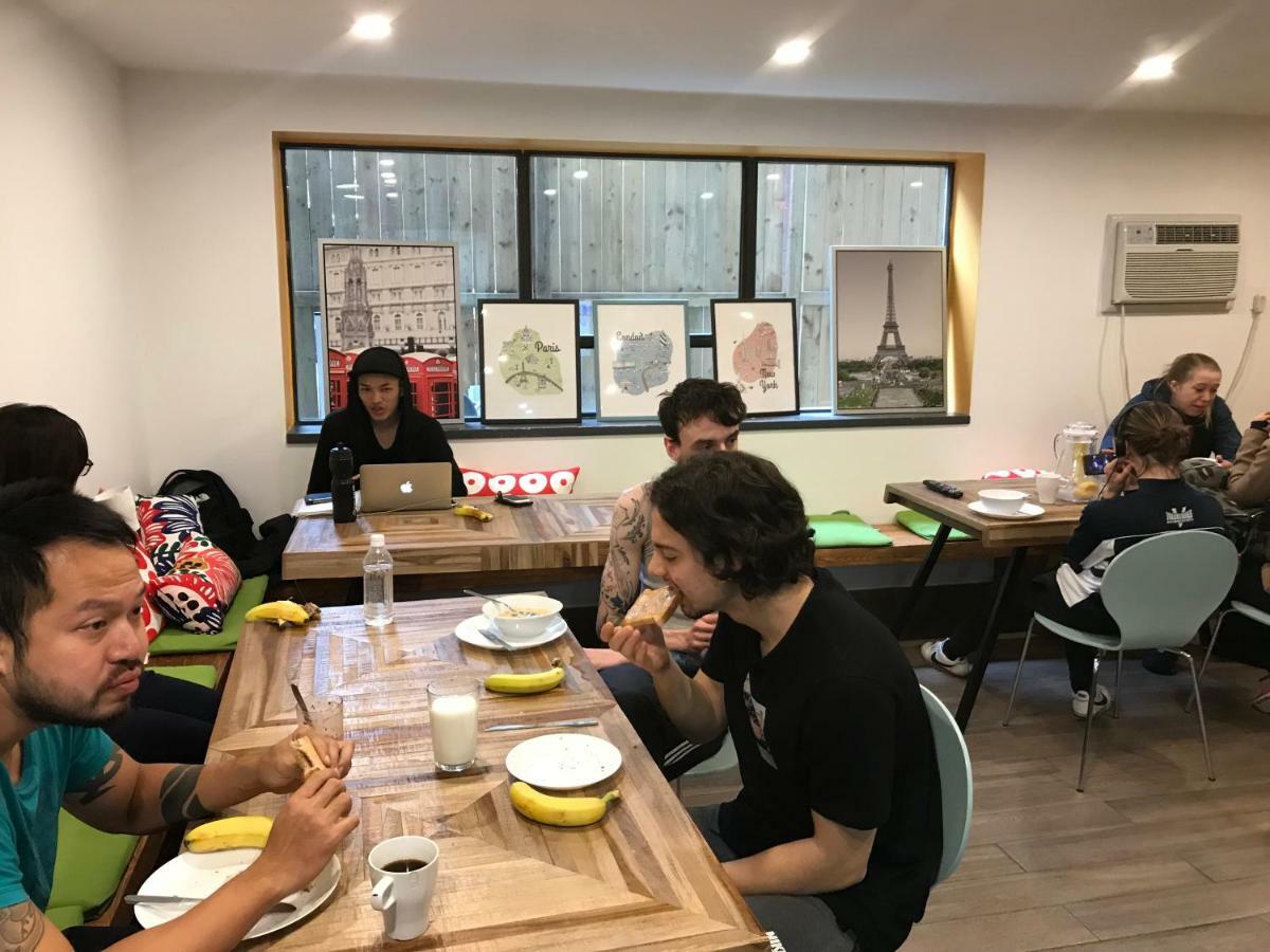 Hostel Kensington College Backpackers *