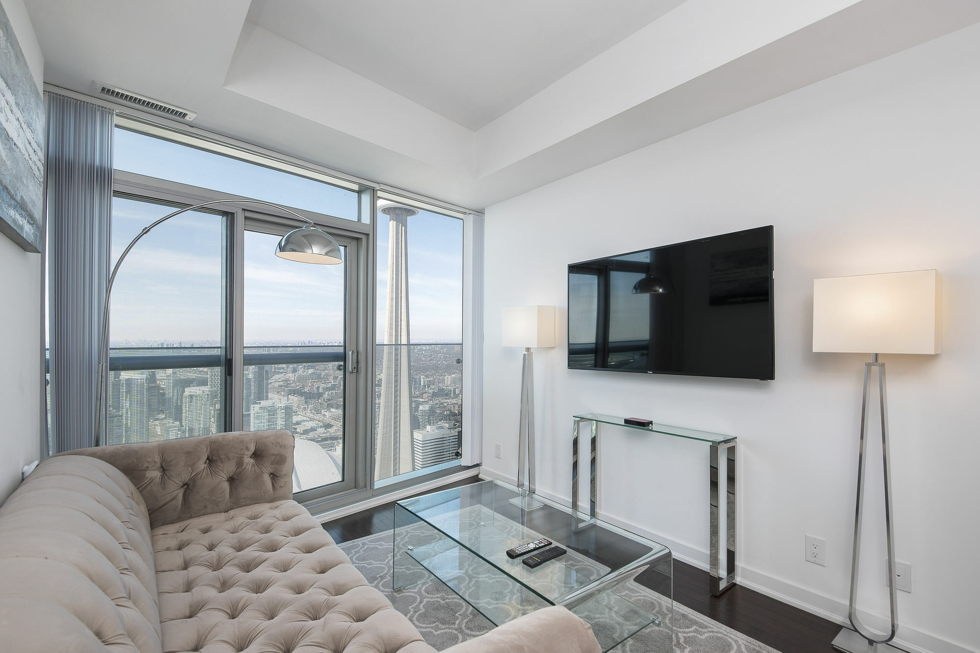 Diamond - York Street 4* Toronto