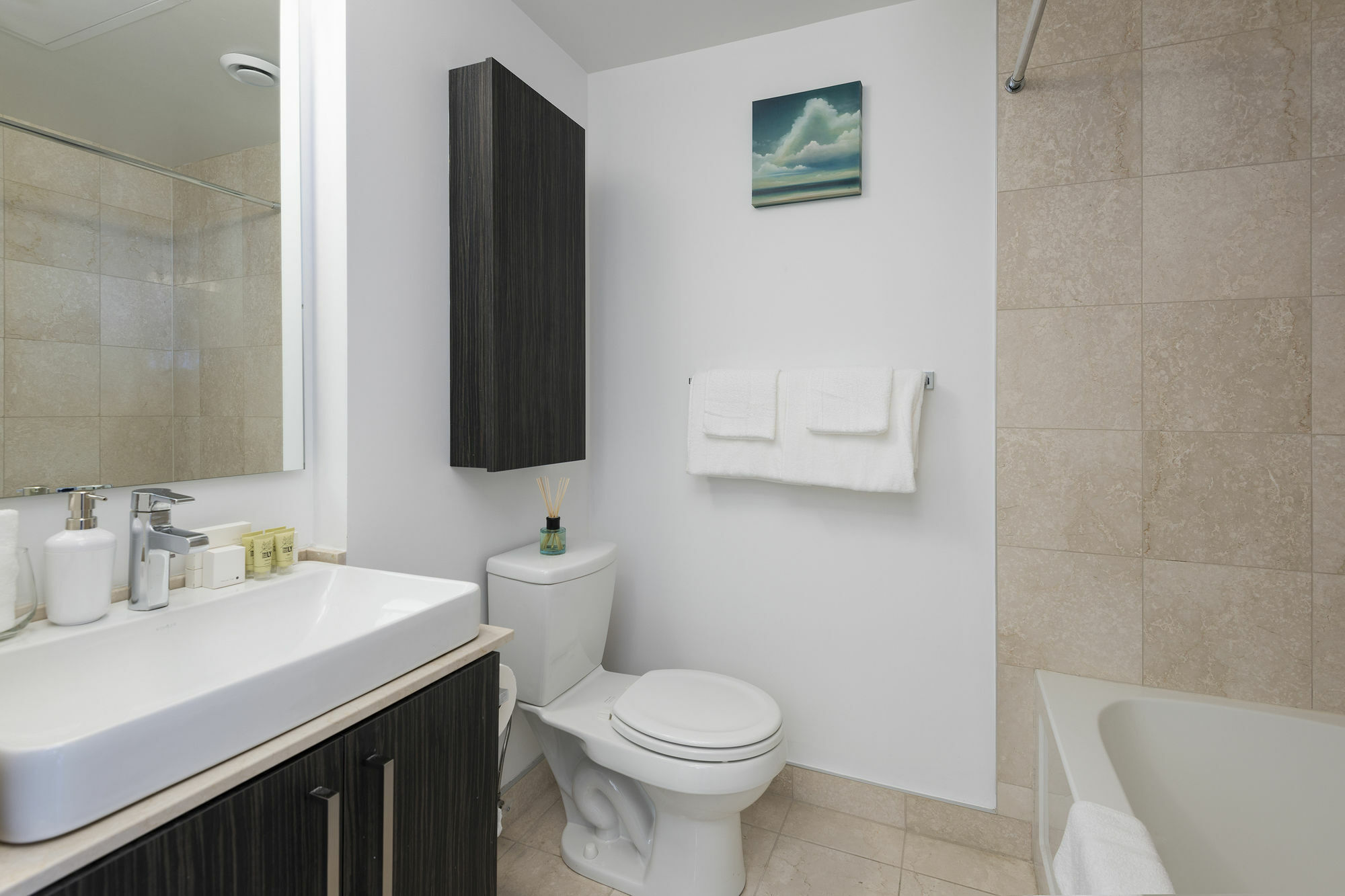 Diamond - York Street Hotel