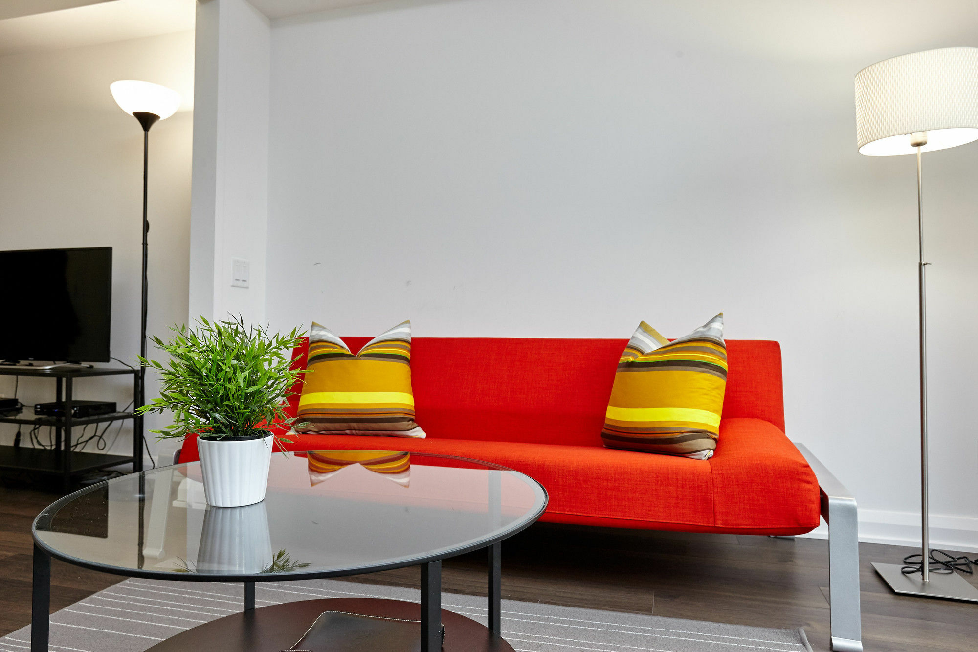 Apartment Atlas - Yorkville Furnished Toronto