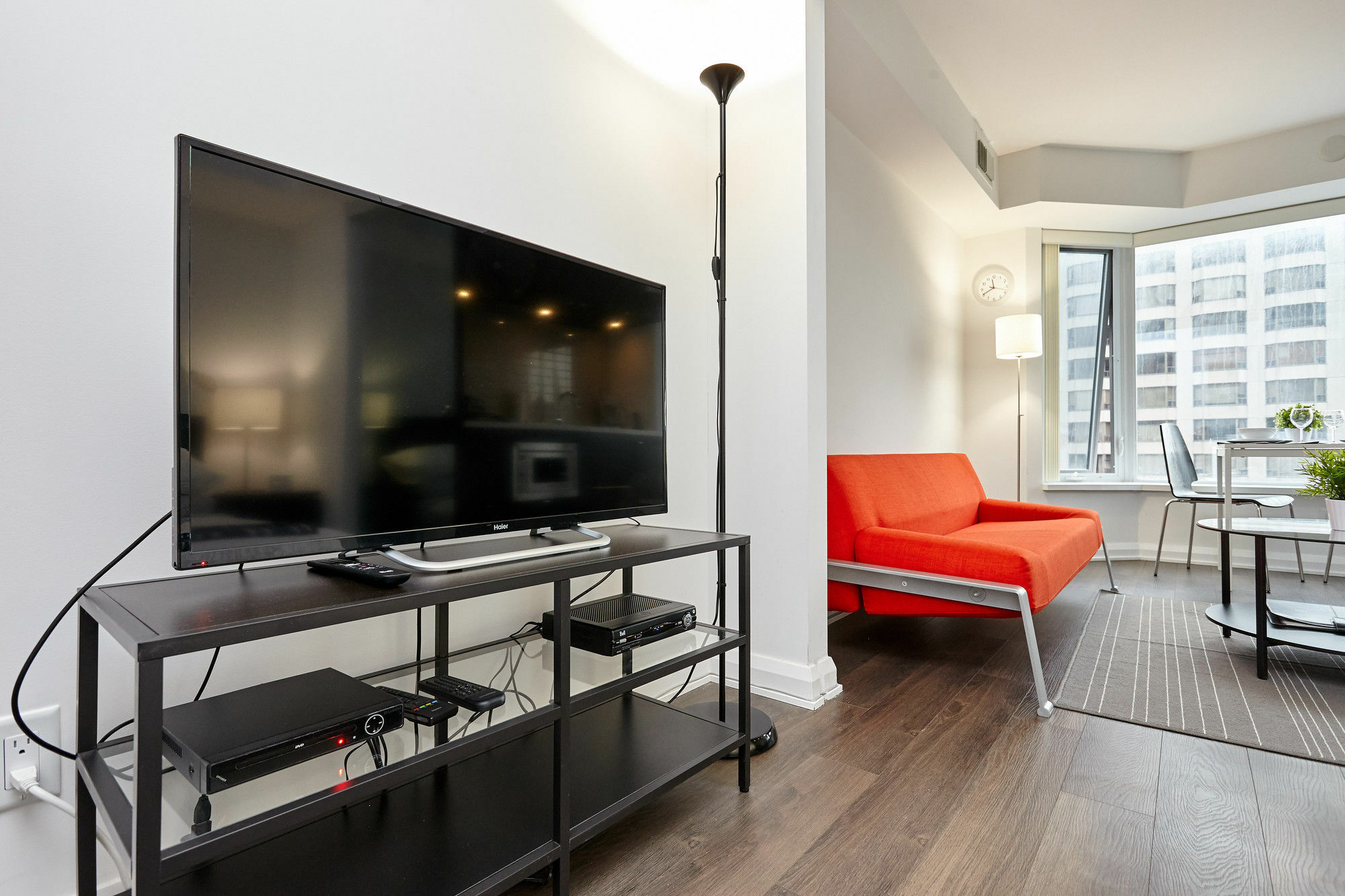 Atlas - Yorkville Furnished Apartment *