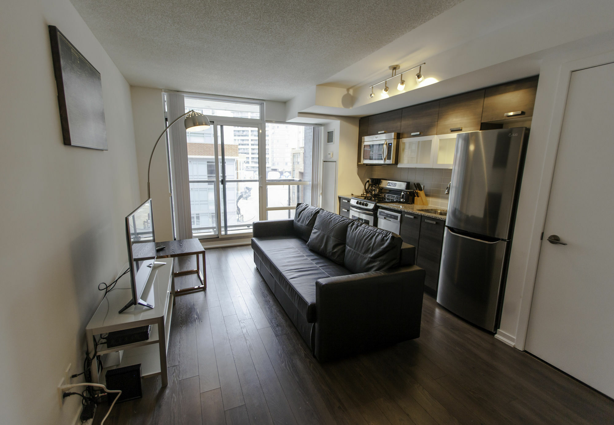 Queen Street 2 Bed Apartment
