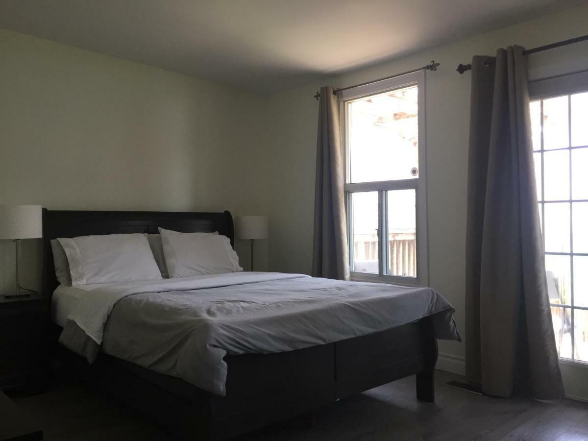 Guest house Sweet Toronto