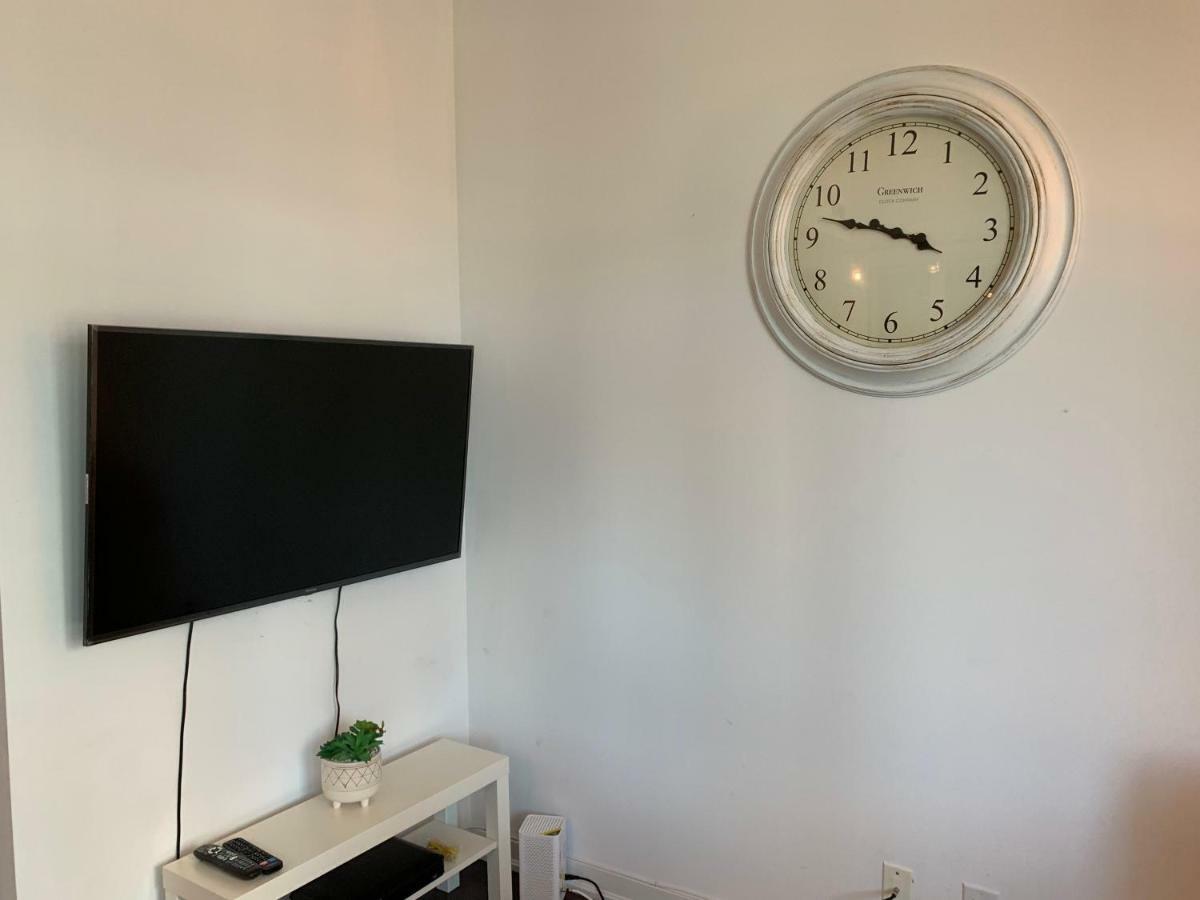 Aaira Apartment Toronto