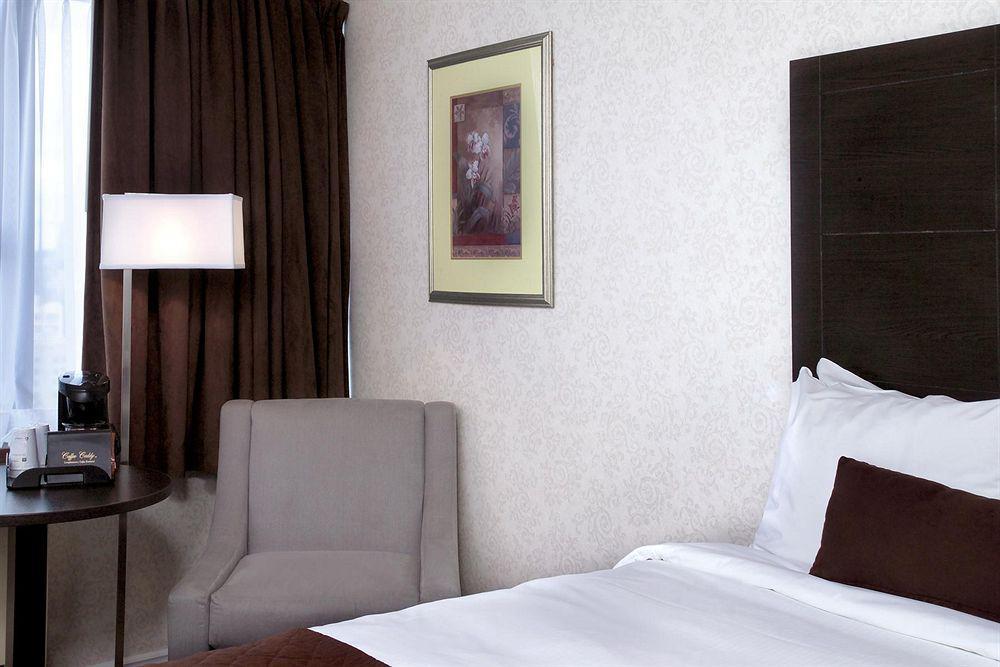 Western Primrose Downtown Hotel Toronto