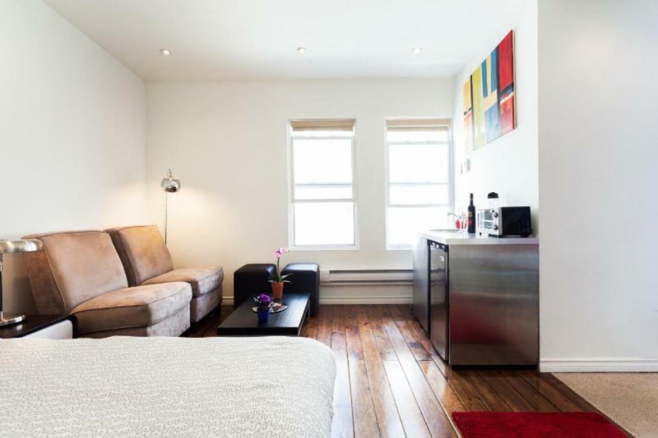 Last Minute Downtown Deals . Apartment