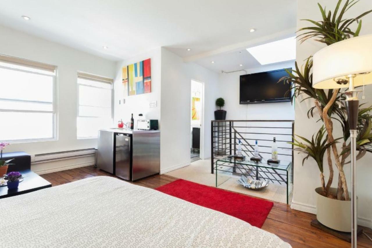 Apartment Last Minute Downtown Deals . Toronto