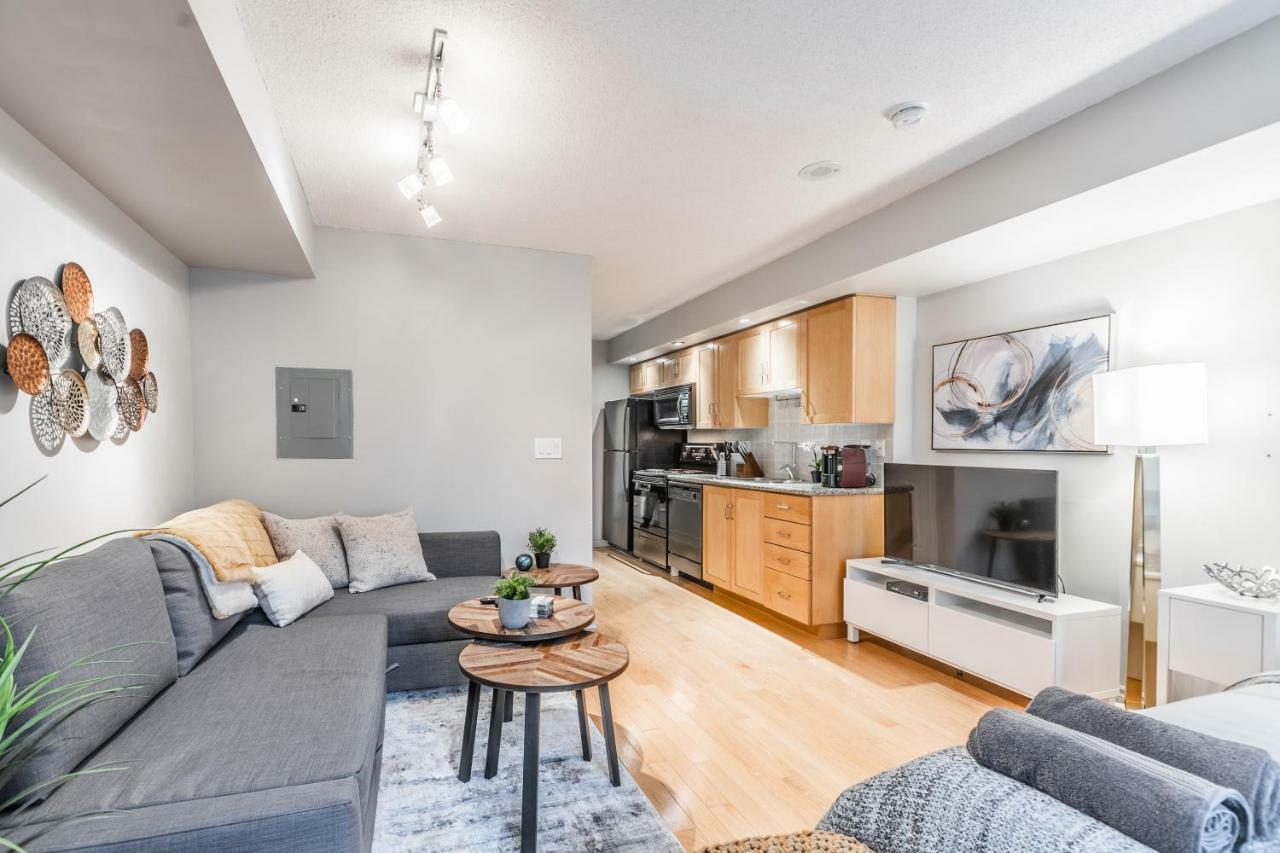 Aoc - Heart Of Downtown 3* Toronto