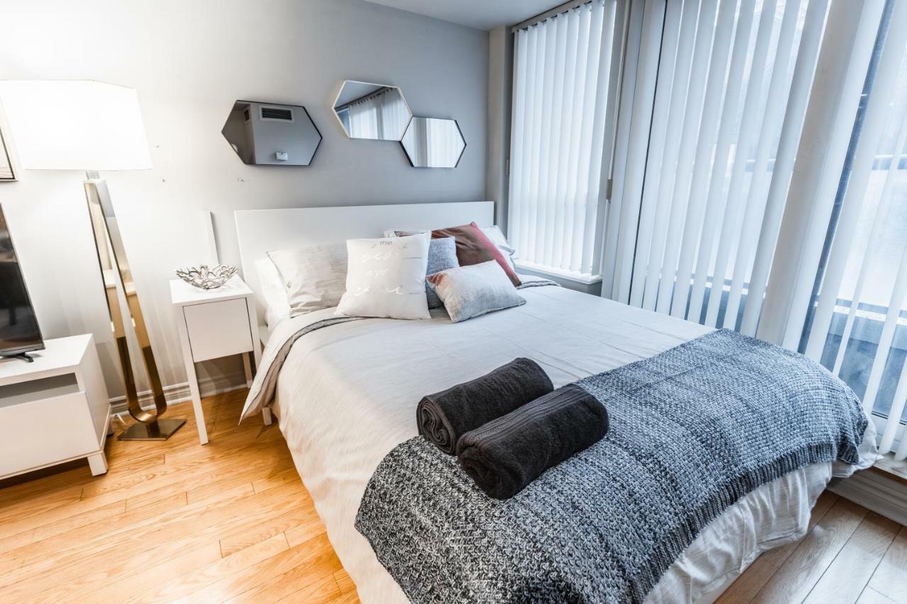 Aparthotel Aoc - Heart Of Downtown Toronto