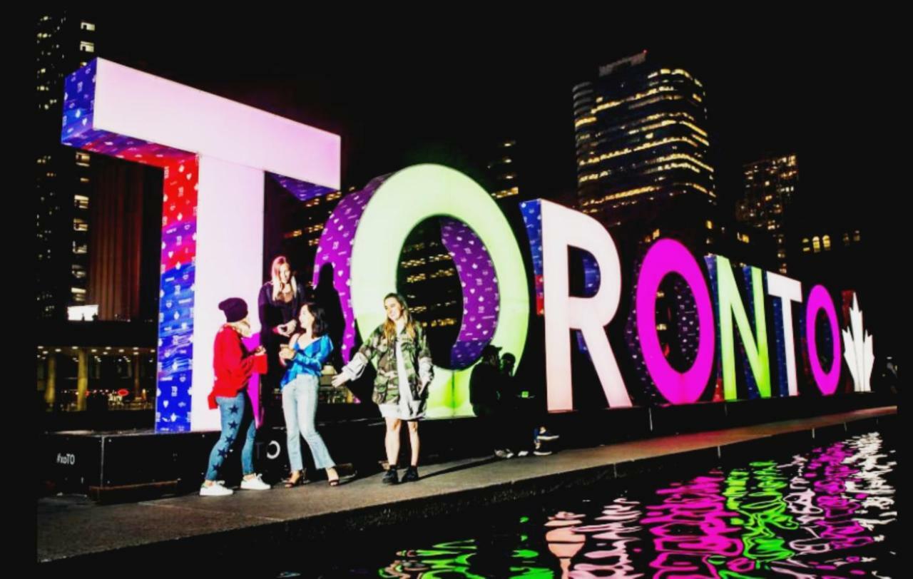 Last Minute Downtown Deals . Toronto